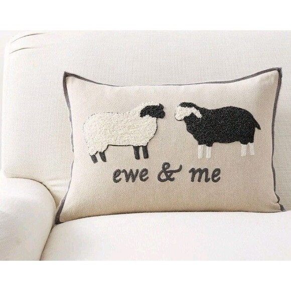 Pottery Barn Ewe & Me Embroidered Pillow Cover 15 x 20 Feather/Down Pillow - Picture 2 of 13
